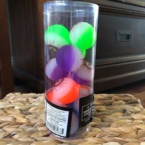 Halloween bouncy eyeballs